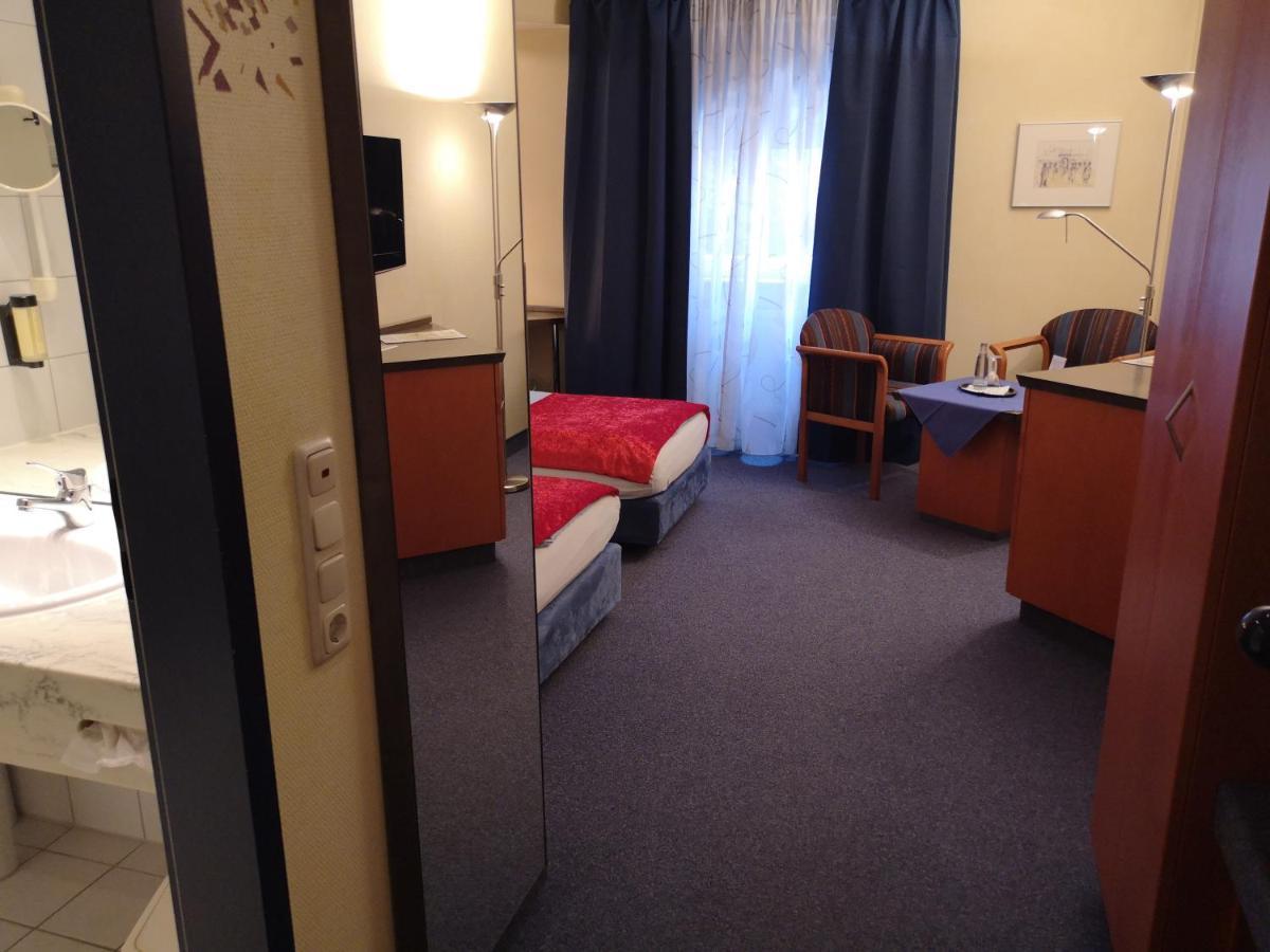 Main Hotel Eckert 3 Margetshoechheim Ngoại thất bức ảnh
