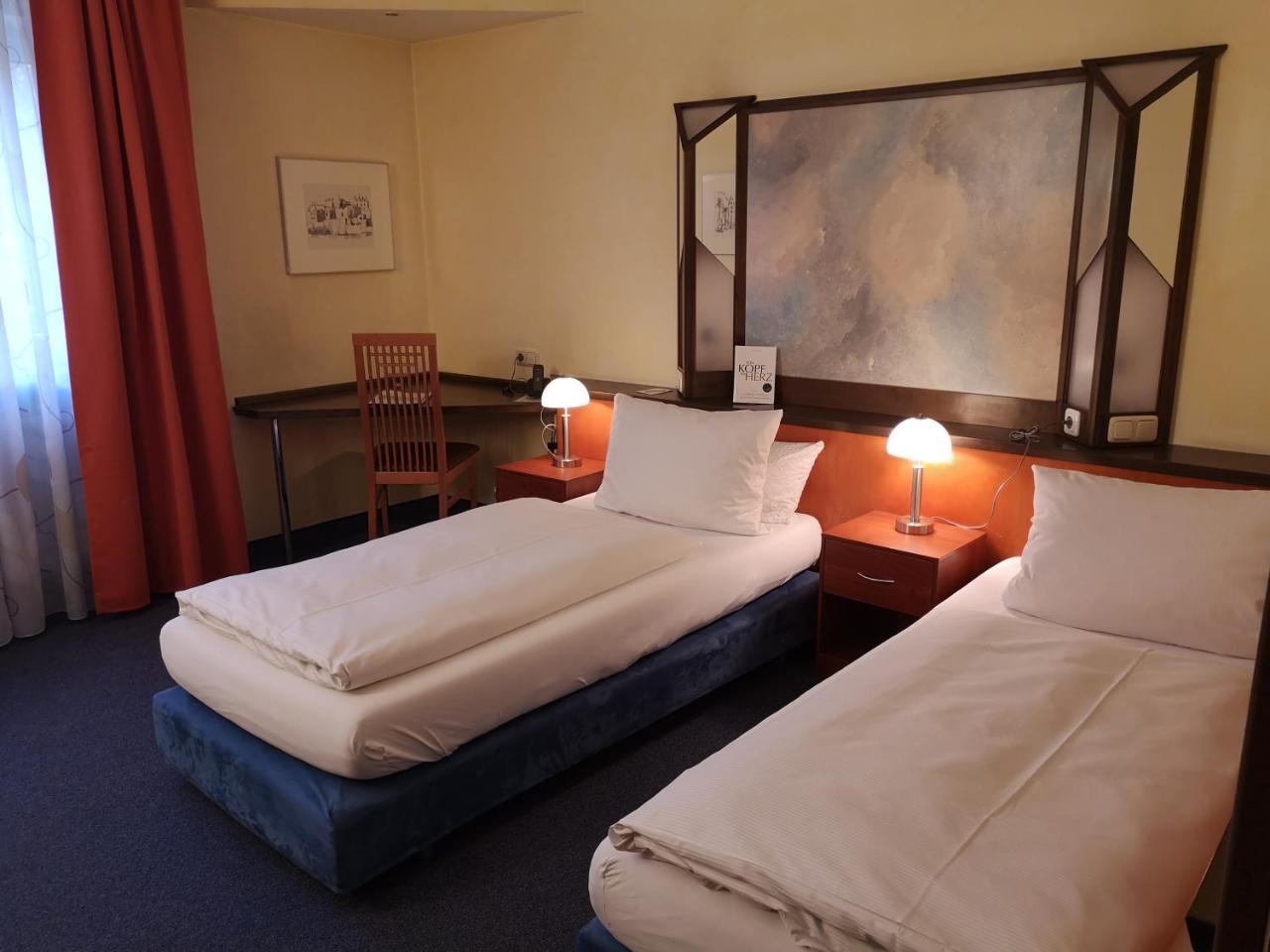 Main Hotel Eckert 3 Margetshoechheim Ngoại thất bức ảnh